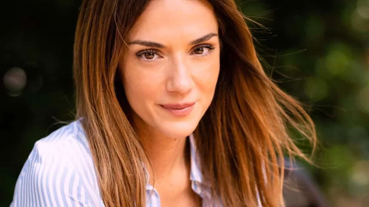 Πιο λαμπερή από ποτέ: Με νέο χρώμα στα μαλλιά η Βάσω Λασκαράκη