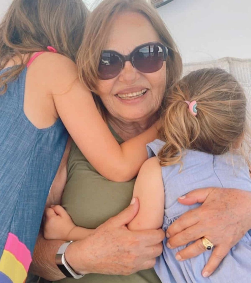 Τζένη Μπότση - Μαμά και κόρη