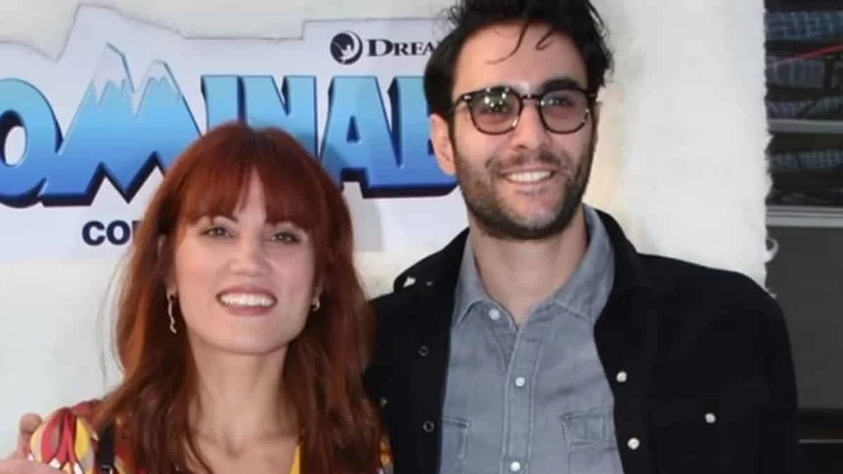 Στιγμές ευτυχίας για τη Μαίρη Συνατσάκη και τον Ίαν Στρατή -Το ανακοίνωσε με μια κοινή τους φωτογραφία