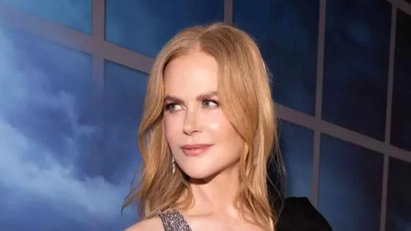 «Όμορφη Ελλάδα...» - Η Νικόλ Κίντμαν απολαμβάνει τις διακοπές της στα μαγευτικά νησιά μας