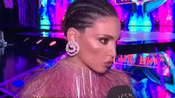 «Τα παρακολουθώ τα νούμερα τηλεθέασης αλλά...» - Η Οικονομάκου μιλά ανοιχτά πριν τον τελικό του Masked Singer