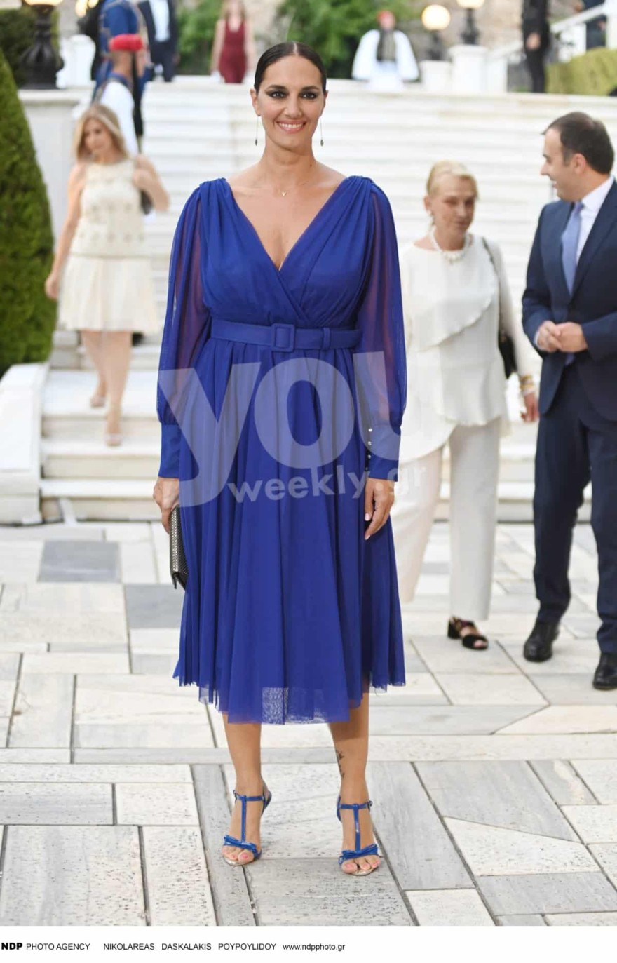 Νόνη Δούνια