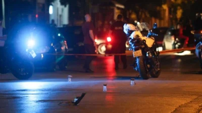 Τρεις νεκροί και τραυματίες - Τρόμος στο κέντρο της Αθήνας με συμπλοκή αστυνομικών με κακοποιούς