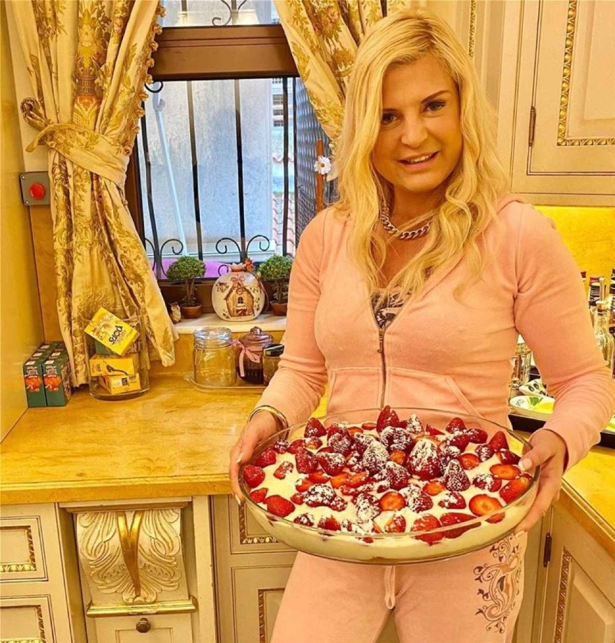 Μαρίνα Πατούλη - Ανάρτηση στα social media