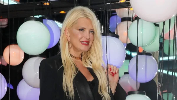 Αναστάτωσε το instagram η Μαρίνα Πατούλη: Πόζαρε με καυτό φόρεμα φανερά αδυνατισμένη