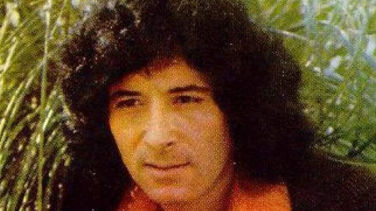 Θρήνος στον καλλιτεχνικό χώρο! Πέθανε ο τραγουδιστής Περικλής Περάκης