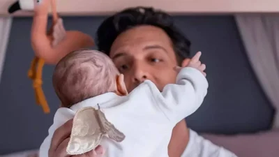 Σάββας Πούμπουρας: Η κορούλα του μεγάλωσε και ετοιμάζεται για τις δικές της ''πτήσεις''