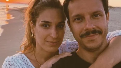 Χαζομπαμπάς ο Δημήτρης Μακαλιάς - Η τρυφερή φωτογραφία με την φουσκωμένη κοιλιά της Αντιγόνης Ψυχράμη