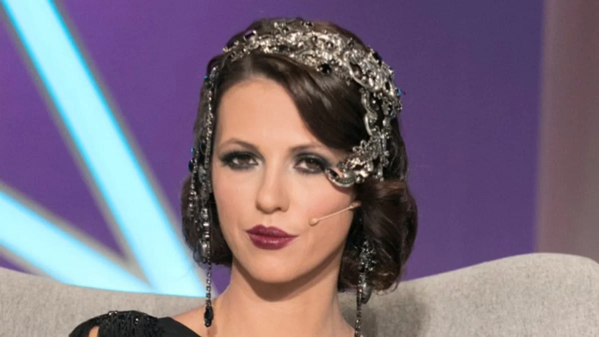 Για γυμναστική με κίτρινο μπικίνι - Η νέα φωτογραφία της Ραμόνας Βλαντή