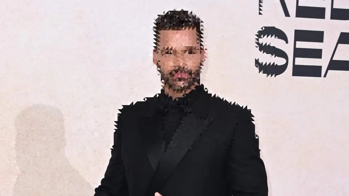 Καταγγελία σοκ! Πασίγνωστος τραγουδιστής κατηγορείται για αιμομιξία από τον γιο της αδερφής του