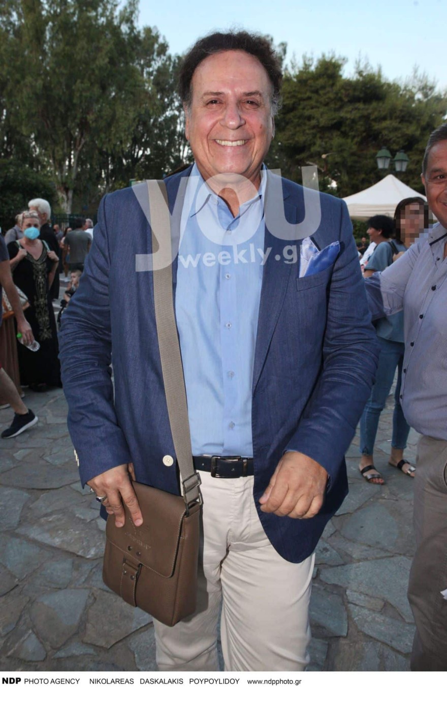 Χάρης Ρώμας στη συναυλία του Ξαρχάκου