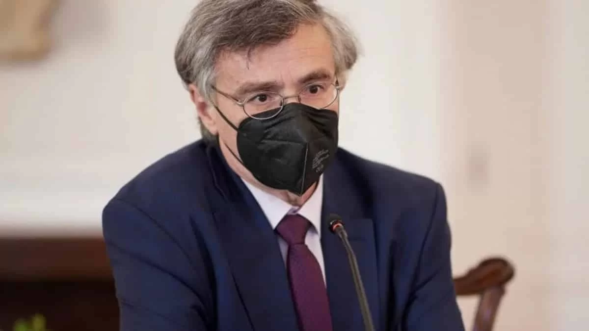 Τσιόδρας: «Περιμένουμε επιδείνωση, χρειαζόμαστε νέα γενιά εμβολίων»