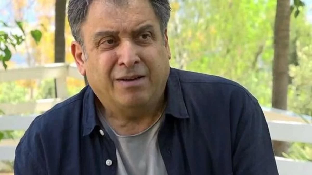 «Ήρθε στο καμαρίνι κλαίγοντας, ντύθηκε και βγήκε στη σκηνή με...» - Ο Πάνος Σταθακόπουλος σε μία κατάθεση ψυχής