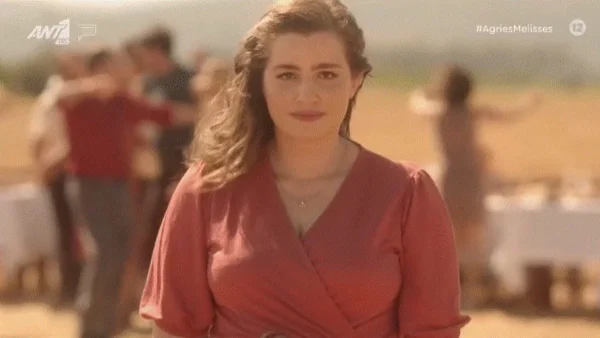 Άγριες Μέλισσες: «Ευχαριστούμε...» - Το twitter αποθέωσε την τελευταία σκηνή της Κίτσου στη σειρά