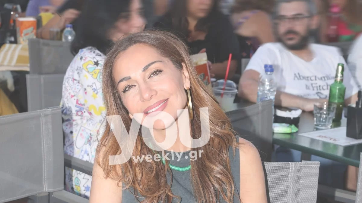 Ο έρωτας την κάνει να λάμπει - Οι νέες εντυπωσιακές φωτογραφίες της Δέσποινας Βανδή από την έξοδό της