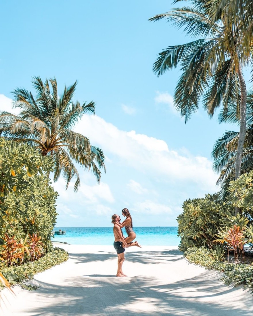 μήνα του μέλιτος Μεταξά & Καπότσης διακοπές