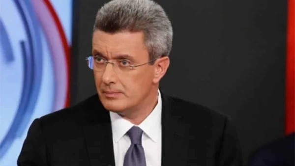 Ξέσπασε φωτιά στο "δεύτερο σπίτι" του Νίκου Χατζηνικολάου - Βίντεο ντοκουμέντο