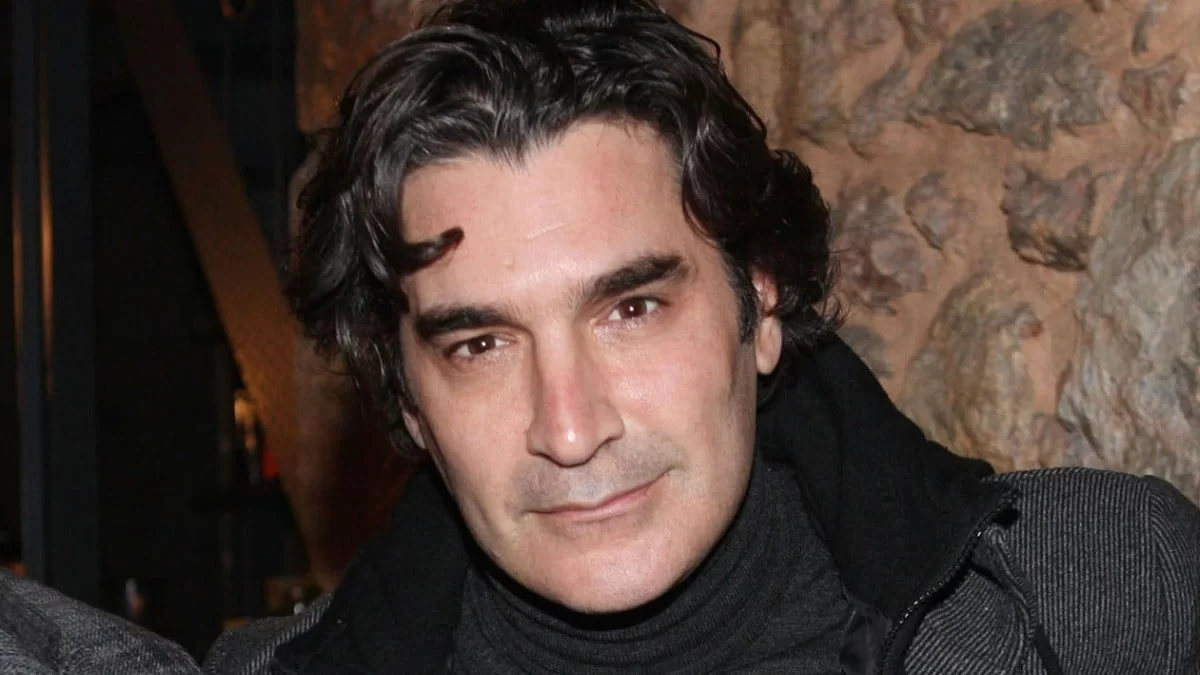 Χριστόφορος Παπακαλιάτης: Οι σειρές, η πραγματική ηλικία και η επιστροφή στην τηλεόραση