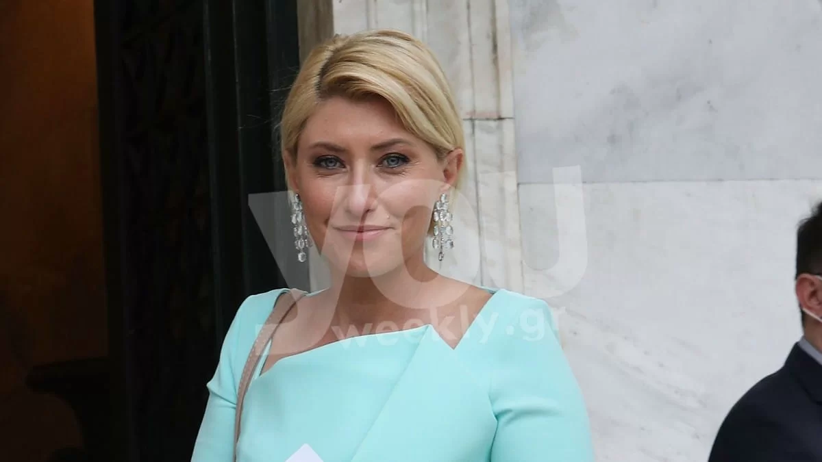 Πριν το δελτίο ειδήσεων και πριν τον Κώστα Μπακογιάννη - Τι δουλειά έκανε η Σία Κοσιώνη πριν γίνει γνωστή