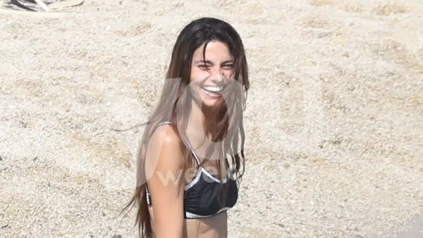 Διακοπές για την Παπαγεωργίου και τον σύντροφό της λίγο πριν φύγει από Ελλάδα - Τα σκάφη και οι βόλτες