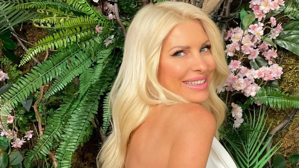 Είναι η μοναδική που έχει διαρρεύσει - Φωτογραφία από το πατρικό σπίτι της Ελένης Μενεγάκη