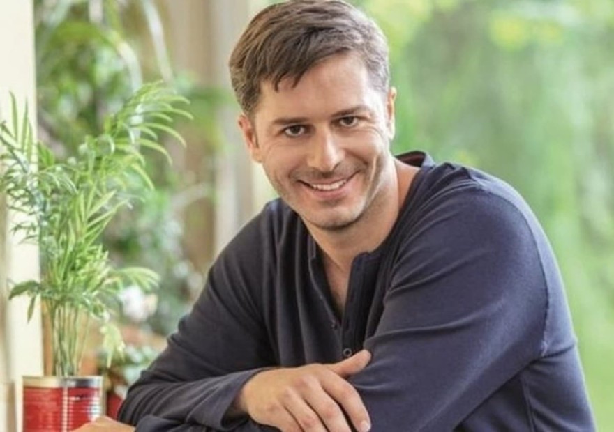 Η ανάρτηση του Αλέξανδρου Μπουρδούμη 