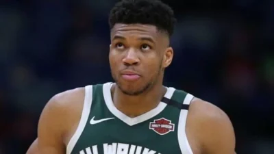 Προσπαθούν να το ''μαζέψουν'' - ''Σάλος'' στο twitter με τα σχόλια της Εθνικής Νιγηρίας για τον Αντεκούνμπο