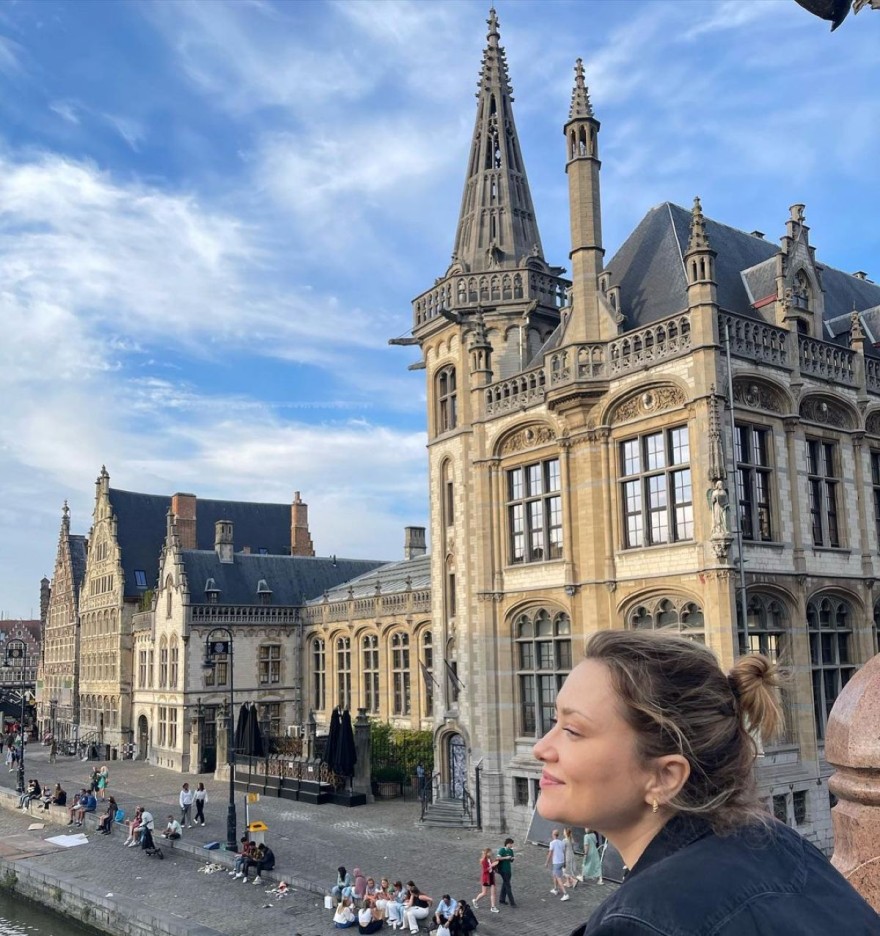 H Iωάννα Ασημακοπούλου επισκέπτεται τα αξιοθέατα της Γαλλίας