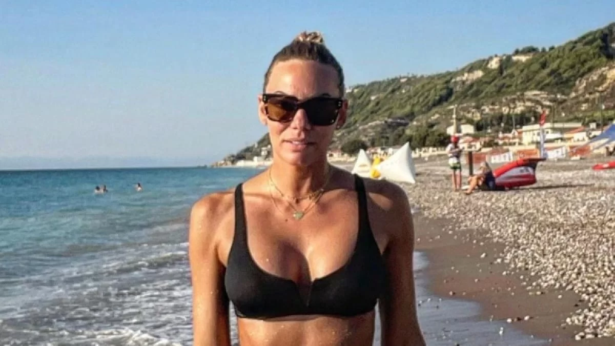 «Σε μερικούς χρειάζεται μία "βρεγμένη σανίδα"» - "Κόλαφος" η ανάρτηση της Ιωάννας Μαλέσκου