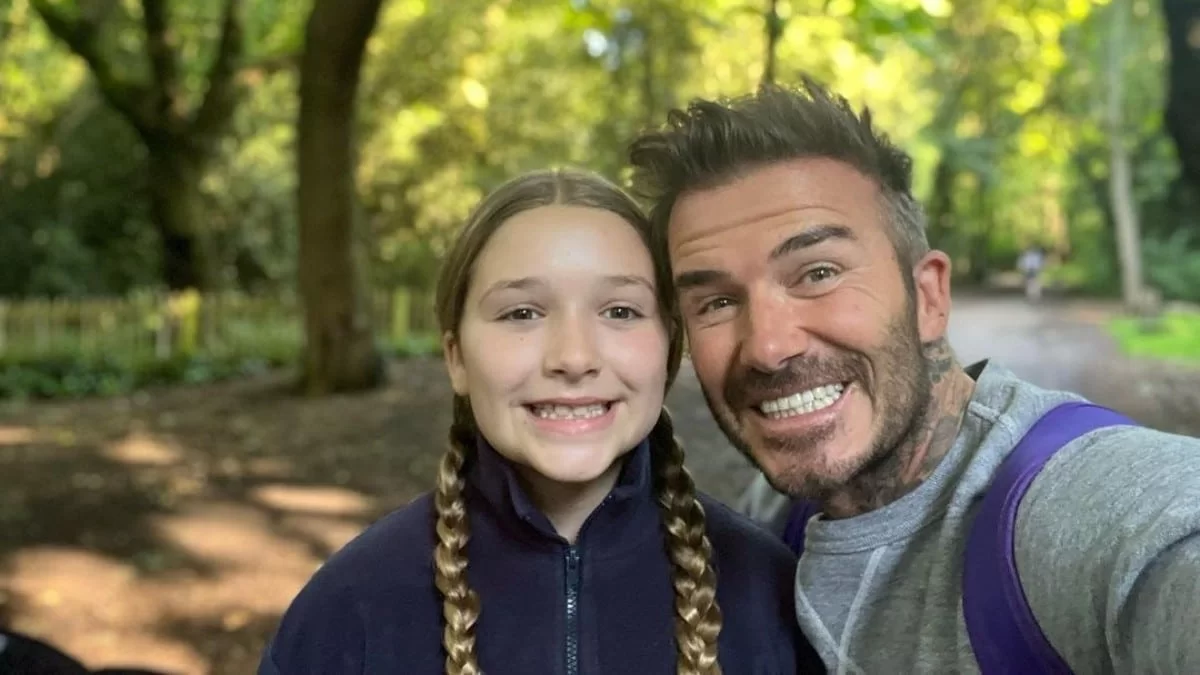 Χόρευε και τραγουδούσε όλη την ώρα - Η άβολη στιγμή που ο Ντέιβιντ Μπέκαμ διασκέδαζε περισσότερο από την κόρη του σε συναυλία