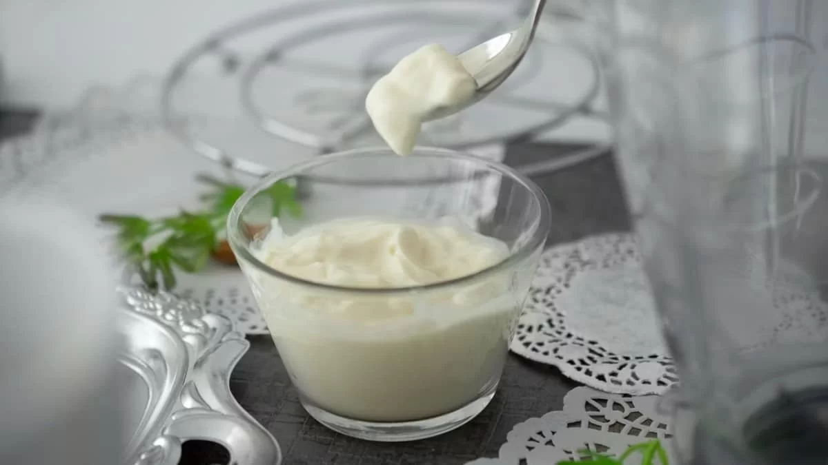 Χάνεις 7 κιλά σε 10 μέρες τρώγοντας γιαούρτι με μέλι - Η δίαιτα που θα μεταμορφώσει το σώμα σας