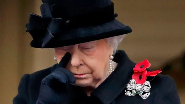 Βαρύ πένθος για τη Βασίλισσα Ελισάβετ - Έχασε ένα πολύ αγαπημένο της πρόσωπο