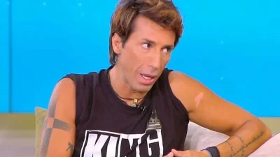 «Τα ξεκίνησε μόνη της για να πάρει από τη διασημότητά μου» - Τα νέα πυρά του Εμμανουήλ για την Αντωνά