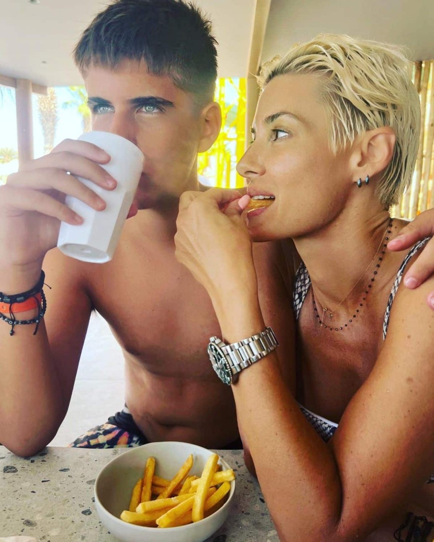 Εύη Φραγκάκη - Γιος