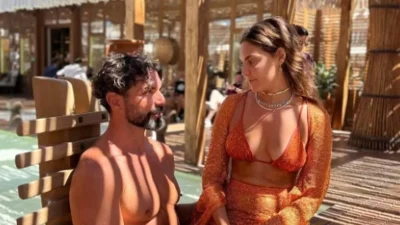 «Εξουσιάζεις το κορμί...» - Ασυγκράτητος ο Σπύρος Μαρτίκας "λιώνει" για τα μάτια της Βρισηίδας