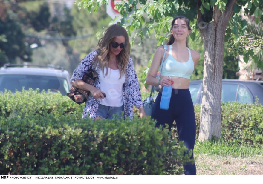 Με γυμναστική και ένα απολαυστικό ρόφημα μένει σταθερή στα κιλά της - Το μυστικό της Δέσποινας Βανδή για τέλειες αναλογίες