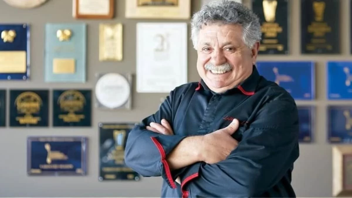 Λευτέρης Λαζάρου: Όλα έτοιμα για την επιστροφή του αγαπημένου σεφ στη μικρή οθόνη