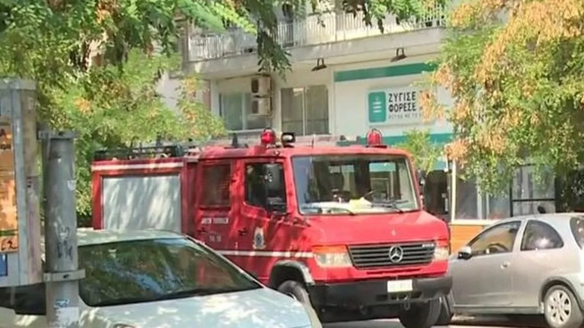 Φωτιά τώρα στο όρος Αιγάλεω στον Κορυδαλλό