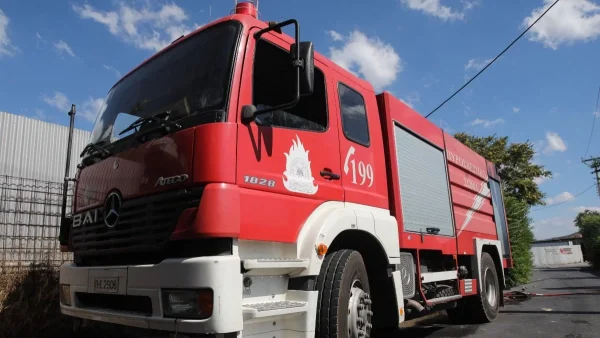 Φωτιά τώρα στα Οινόφυτα