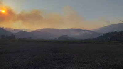 Φωτιά στη Ζάκυνθο - Μήνυμα 112 για εκκένωση οικισμού