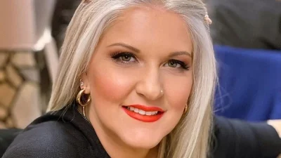 Ήταν πρώτα κουμπάροι και μετά παντρεύτηκαν - Αυτός είναι ο σύζυγος της Χαράς Βέρρα