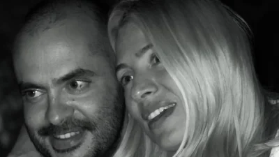 Κατέπληξε τον άντρα και την κόρη της - Η Μαρία Ηλιάκη μπήκε στην κουζίνα και ''σάρωσε''