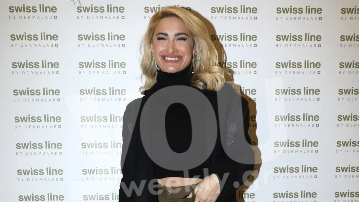 Έφυγε από το σπίτι του Αλεξάνδρου η Ιωάννα Τούνη - Φωτογραφία μέσα από το αεροπλάνο