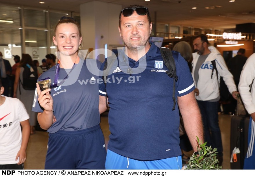 Η Ελίνα Τζένγκο με τον προπονητή της Γιώργο Μποτσκάριωφ