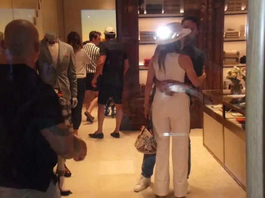 Τζένιφερ Λόπεζ Μπεν Άφλεκ φιλί