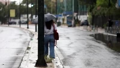 Συνεχίζεται η κακοκαιρία και για αύριο 24/8 - Ποια νησιά θα πληγούν
