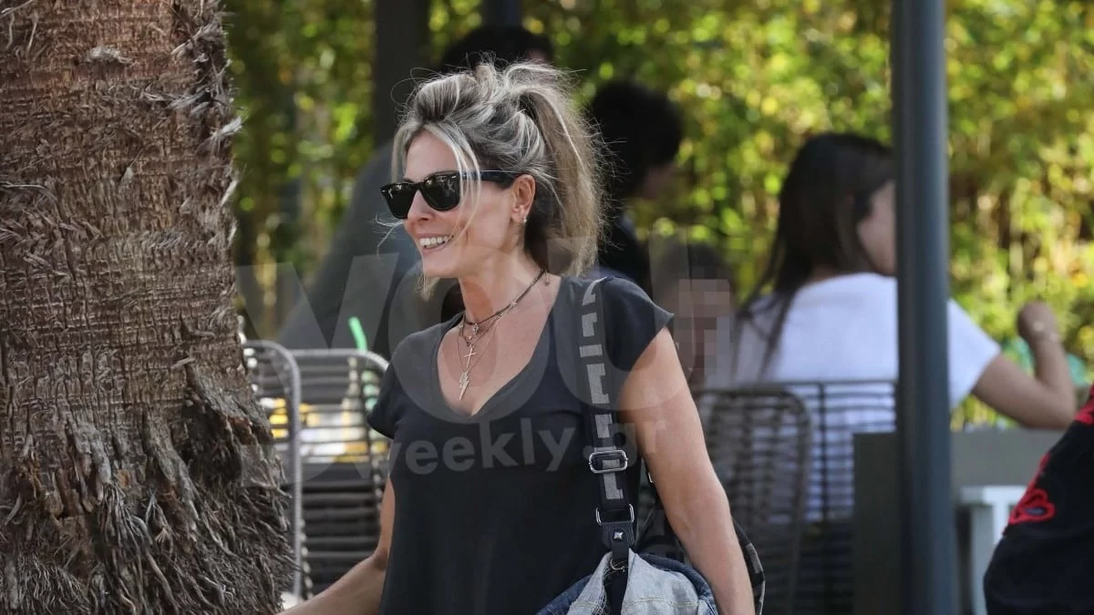 Τρομακτικά ίδια η Κατερίνα Λάσπα με τις δύο κόρες της - Έχουν γίνει μεγάλες κοπέλες πια