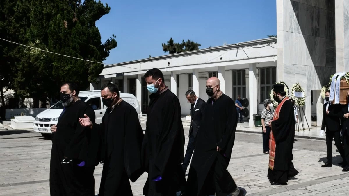 Tραγωδία Χαλκιδική: Με μεγάλη συγκίνηση ειπώθηκε το τελευταίο αντίο στον 15χρονο