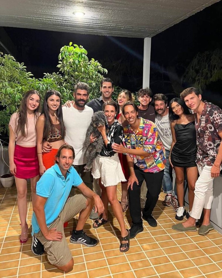 Μανώλης Κλωνάρης - Η Γη της Ελιάς