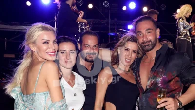 ''Tα έσπασαν'' στην Άννα Βίσση Κοκλώνης και Καινούργιου - Φωτογραφίες και βίντεο από την ατελείωτη βραδιά τους
